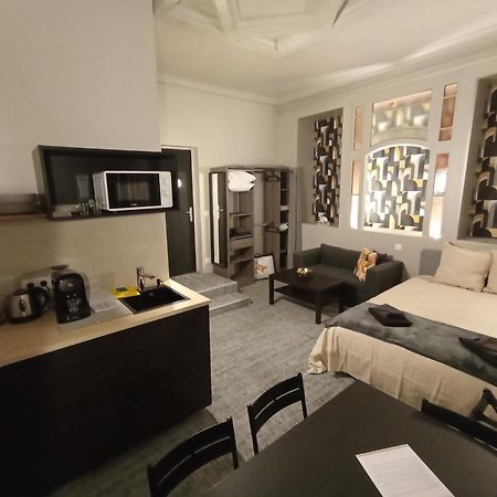 Le 12 Wifi Neuf App 01 Apartman Saint-Etienne  Kültér fotó